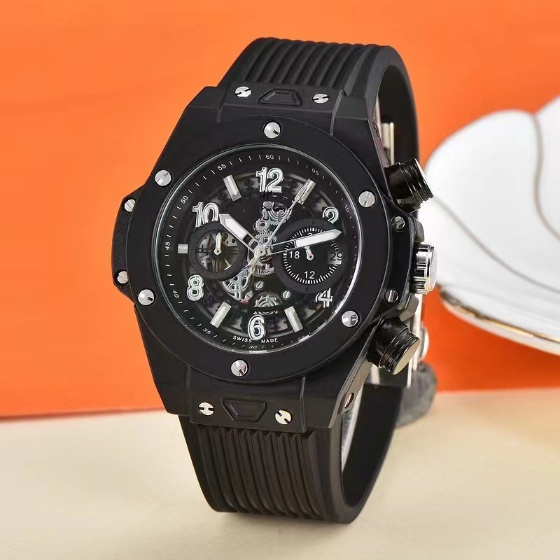 Quartz Watch For Men Multifunctional Sports Silicone Strap_voghion.com