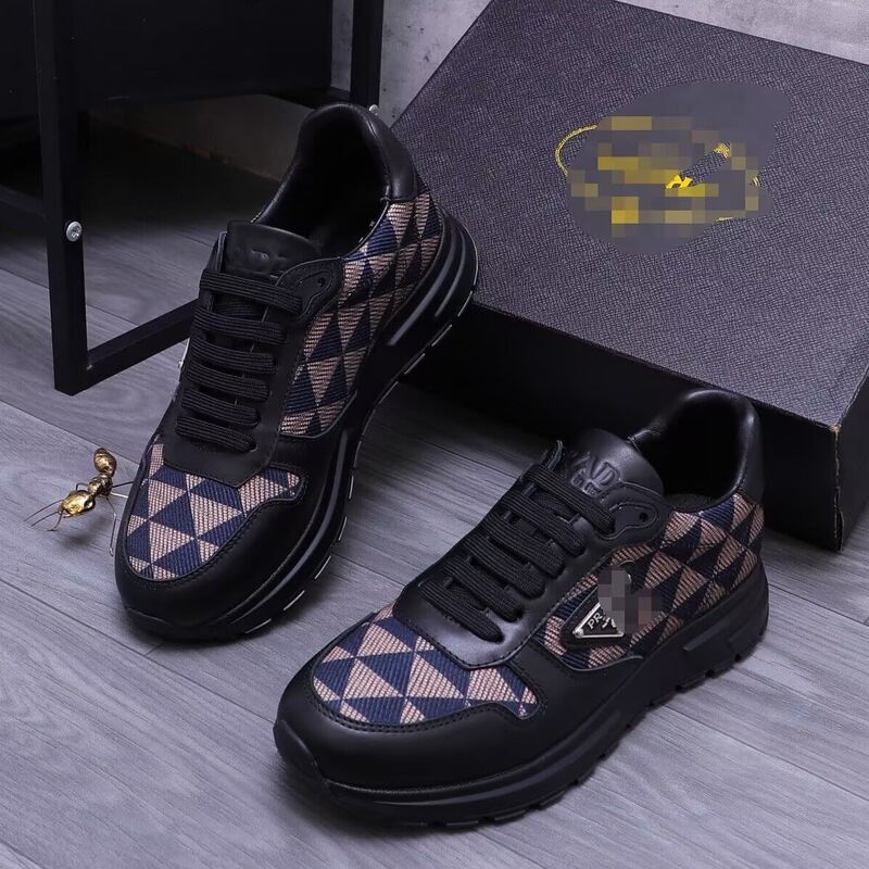 2026 Spring and Autumn New P-brand Men's Shoes Versatile Sneakers Sports Shoes Top Layer Cowhide Casual Shoes Height-Increasing Thick Sole 2026 Spring and Autumn New P-brand Men's Shoes Versatile Sneakers Sports Shoes Top Layer Cowhide Casual Shoes Height-Increasing Thick Sole