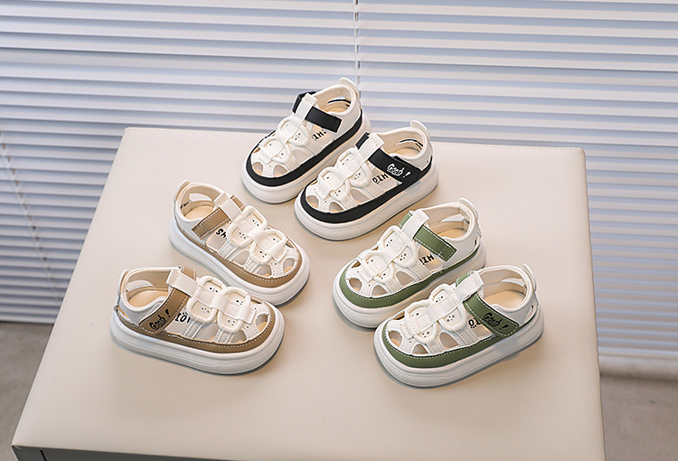 Sandali estivi per bambini nuovi, edizione coreana, tavola cava per ragazzi, scarpe da spiaggia casual alla moda di 1-6 anni_voghion.com