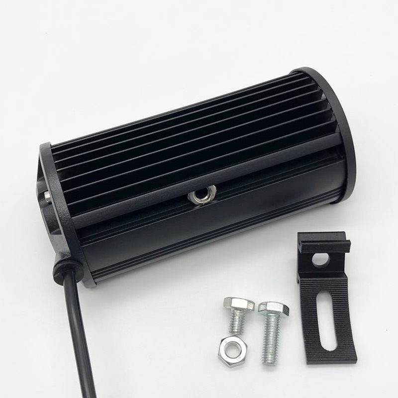 Venta al por mayor de tres filas de focos de 120W para motocicletas vehículos todoterreno especiales accesorios de modificación de vehículos LED luz de barra larga