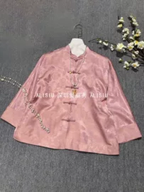 女式马甲;女式衬衫;上衣