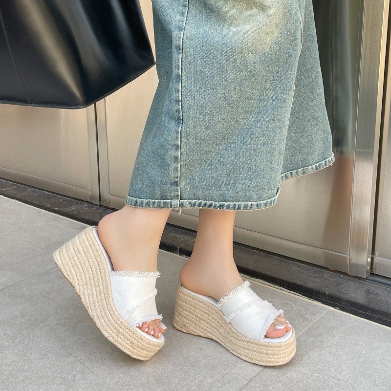 Sandali donna con zeppa in jeans stile francese e suola paglia_voghion.com