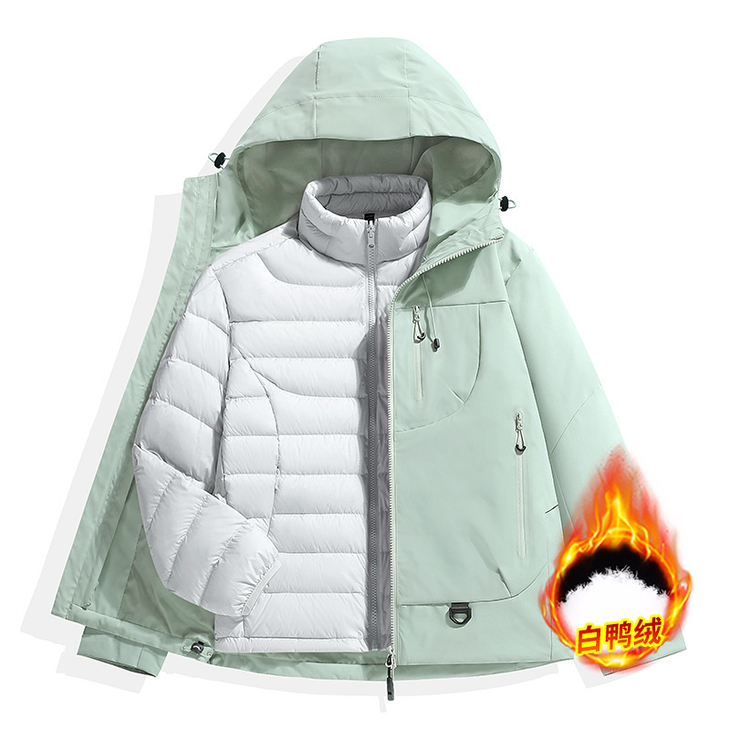 品牌冲锋衣女潮牌夹克男2025新款户外软壳徒步登山防风防雨外套女|undefined