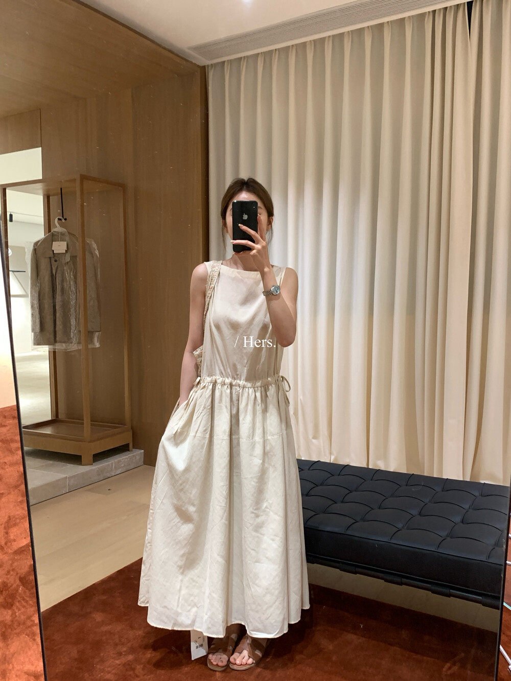 Đầm maxi nữ cổ tròn không tay thắt eo phong cách tối giản — trắng ngà, màu mơ chi tiết 4