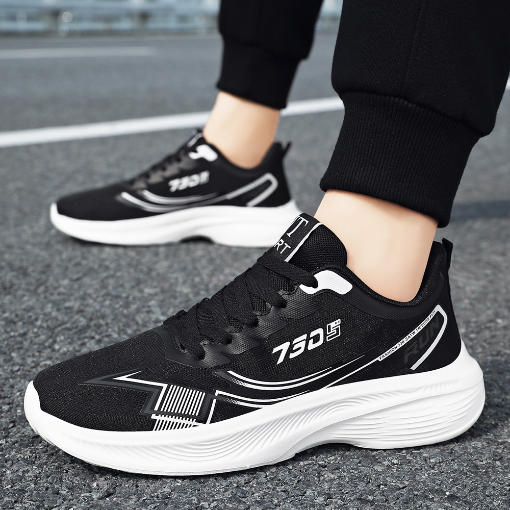 Calzado deportivo para hombre primavera nuevo estilo ligero con cordones zapatos para correr comercio exterior sneakers zapatos de moda coreana para hombre