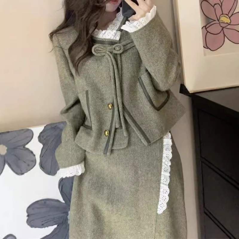 秋冬季套装新款小个子小香风感设计气质短外套+半身裙两件套|undefined