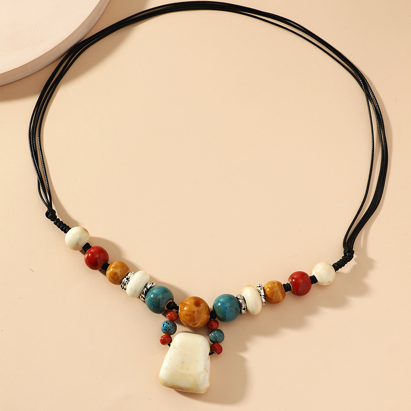 Ethnic Style Colorful Ceramics Stoving Varnish Women's Necklace 1 Piece display picture 1