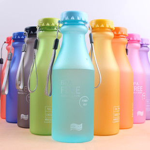�ǹ�ɫˤ������ˮƿ ����ĥɰ�ܷ�ˮ�ؑ����y�\��ˮ��550mlֱ�N