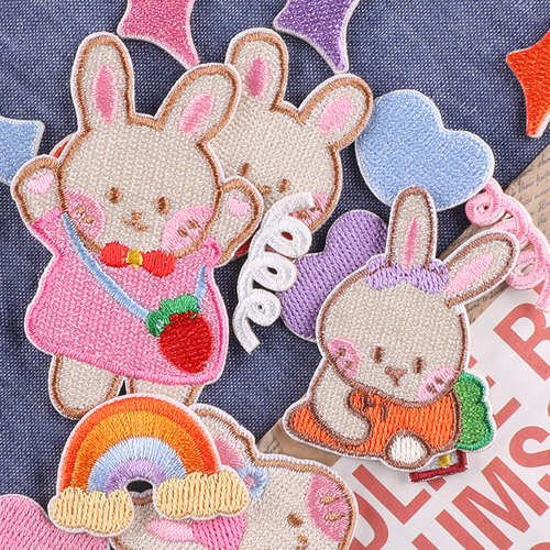 Strawberry computer embroidery logo cartoon rabbit love embroidery chapter clothing accessories decorative patch sticker self-adhesive cloth sticker