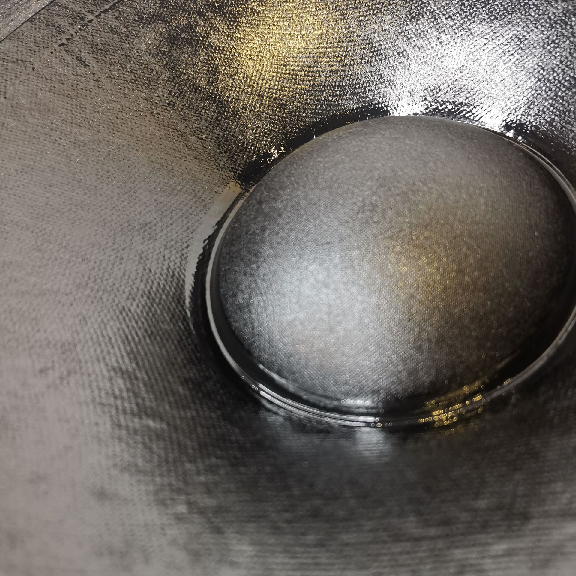 KP052低音正面细节