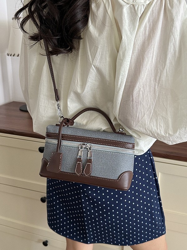 Bolso de mano de tendencia transfronteriza 2026 nuevo bolso de caja de empalme de moda nicho bolso de lujo pequeño image 4