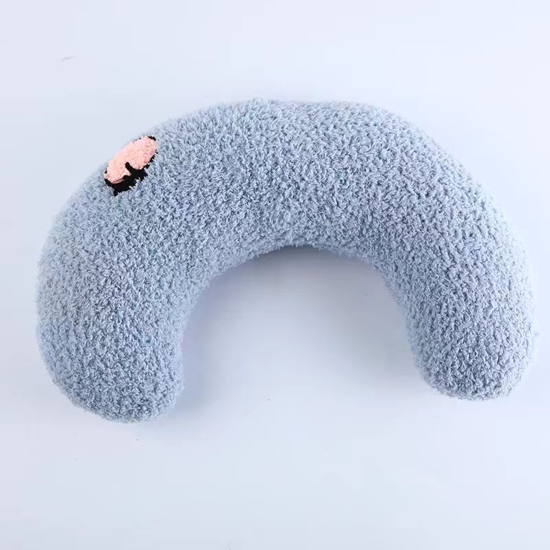부드럽고 편안한 안개 블루