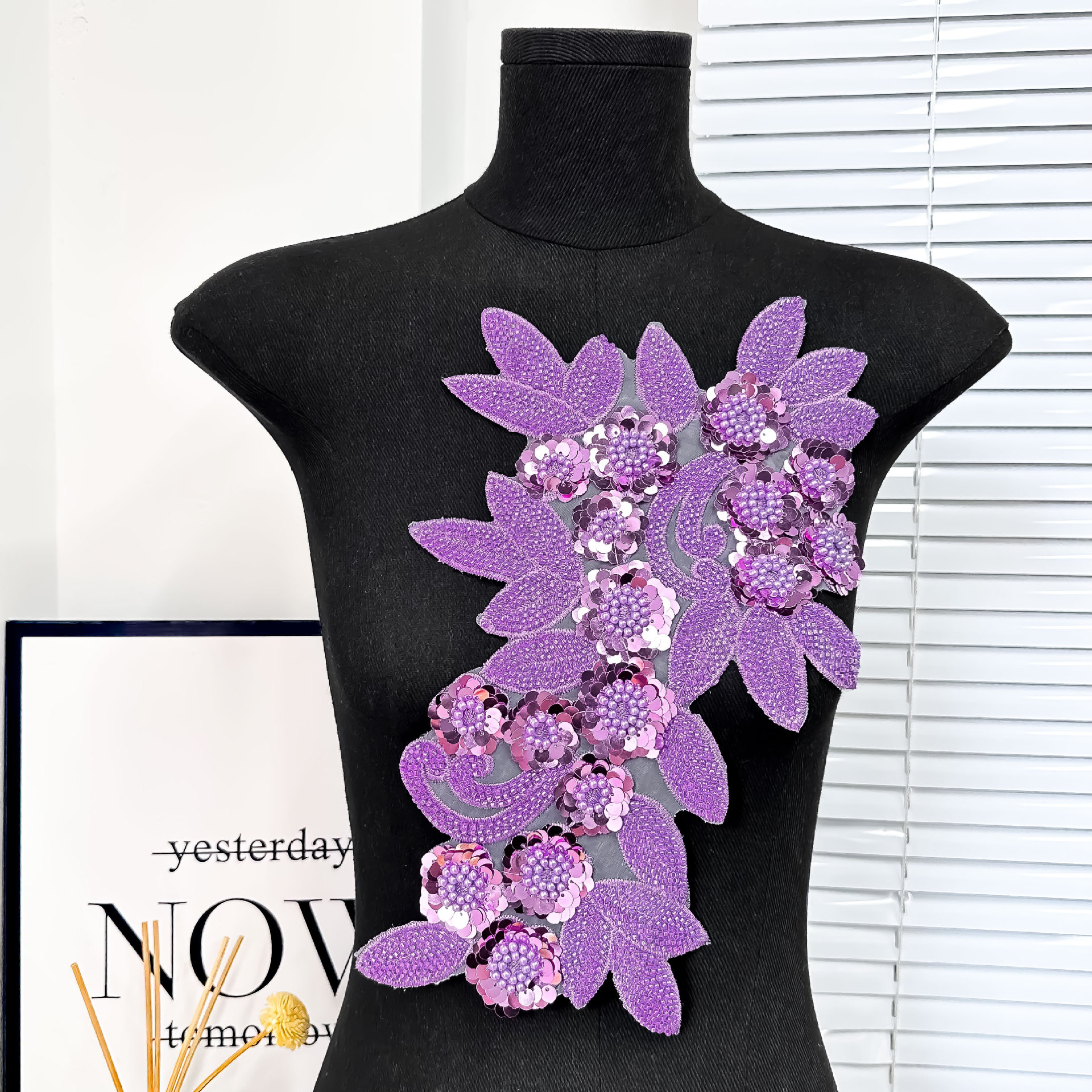 Nuevo transfronterizo de la industria pesada clavos cuentas cuentas sequillas flor tridimensional encaje vestido de boda vestido vestido de rendimiento vestido pegatinas de flores