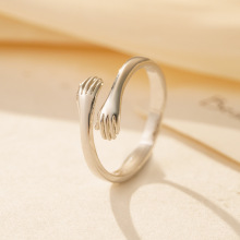 爱的拥抱情侣戒指韩版简爱时尚拥抱戒指开口情侣戒跨境热卖亚马逊
