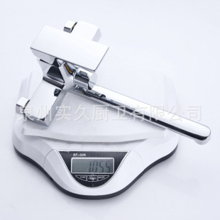 Foreign Trade Hotel Bathtub Simple Set Hot and Cold Faucet Concealed Wall-Mounted Bathtub Swing Tube Mixing Faucet