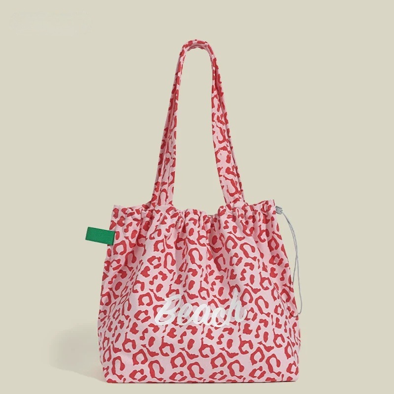Nylon shoulder tote bag, water-resistant, lightweight, large capacity, suitable for commuting and everyday use