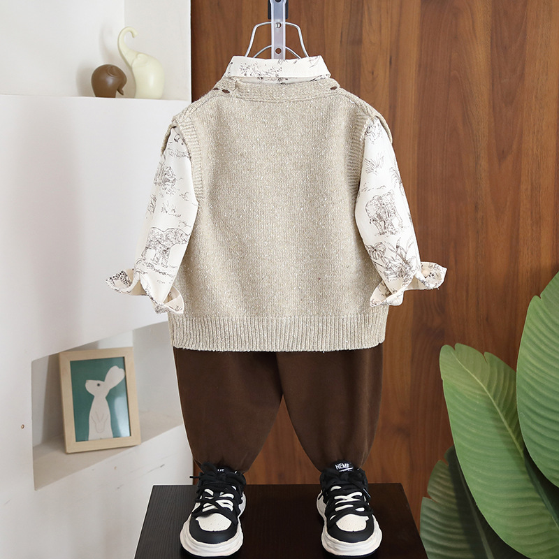 7073 traje de primavera para niños 2025 primavera y otoño nuevo suéter chaleco de punto traje de tres piezas ropa de bebé para niños