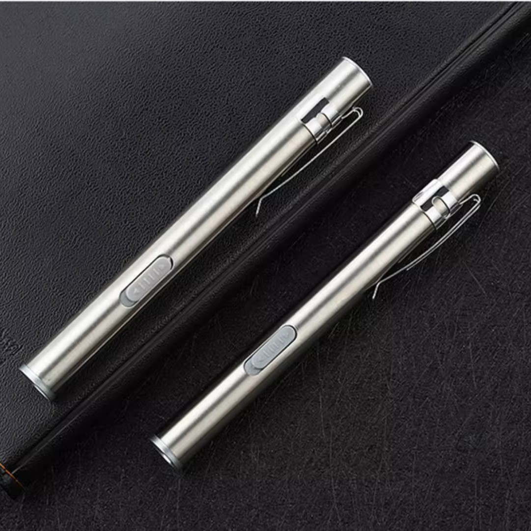 Examination Flashlight Pupil Pen Ophthalmology Examination Doctor Ent Oral Lamp Kindergarten Morning Examination Lamp Rechargeable Type
