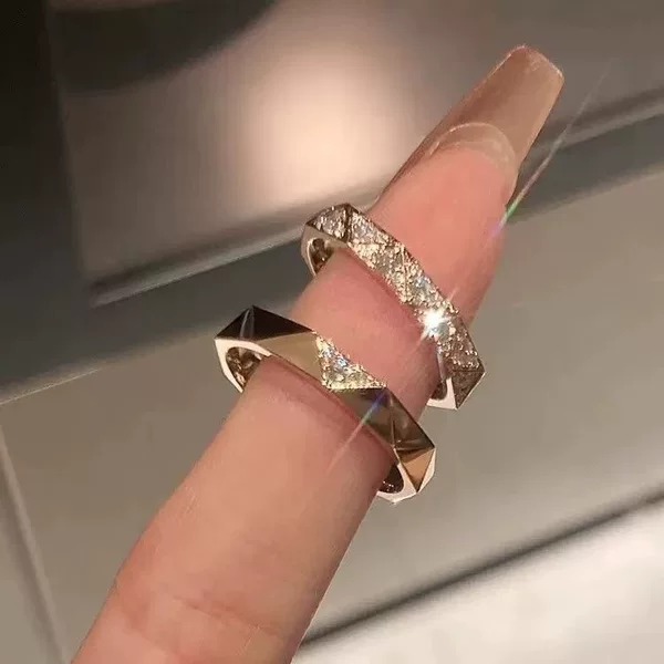 Xiaohongshu's Popular Retro Full-Diamond Rhombus Brushed Ring for Men and Women, Exquisite, Light, Luxurious and High-End Stacking Ring