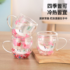 高颜値花びらグラス二重のアイデアは本物の花を内蔵してコップを飲んで厚い飲み物の杯の越境のマグカップを飲みます。
