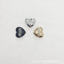����L����min��ĸ��С���OӋ�߼���ƽ���NƬ�l�A����Ь�֙C��