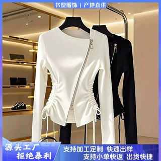 跨进时尚法式侧收不对称领金属拉链女式长袖 T 恤，春秋款针织衫