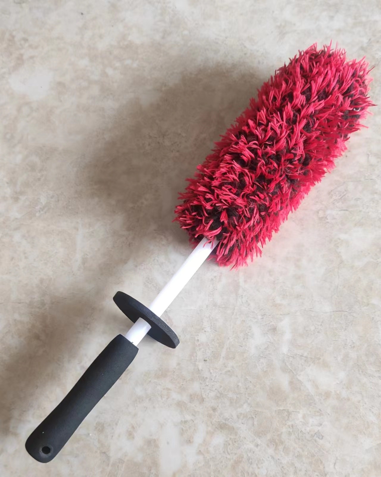 레드 블랙 화이트 스틱 휠 브러시 43CM