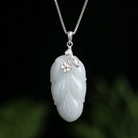 翡翠项饰;翡翠手饰;天然珍珠项饰