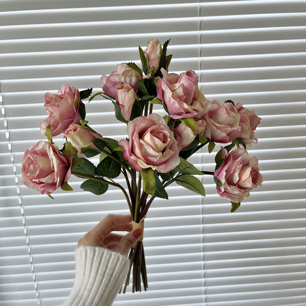 13 mano mano rosa borde de imitación ramo de flores flores secas bordes de rosa decoración de mesa de comedor de la sala de estar fotografía