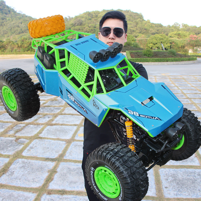 Oversized alloy remote control off-road vehicle 1:8 climbing car four-wheel drive mountain Bigfoot off-road vehicle toy car model