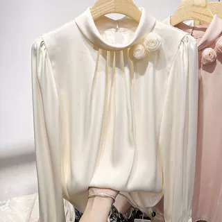 2024春装新款气质显瘦立体花朵纯色套头上衣女长袖缎面仿真丝衬衫