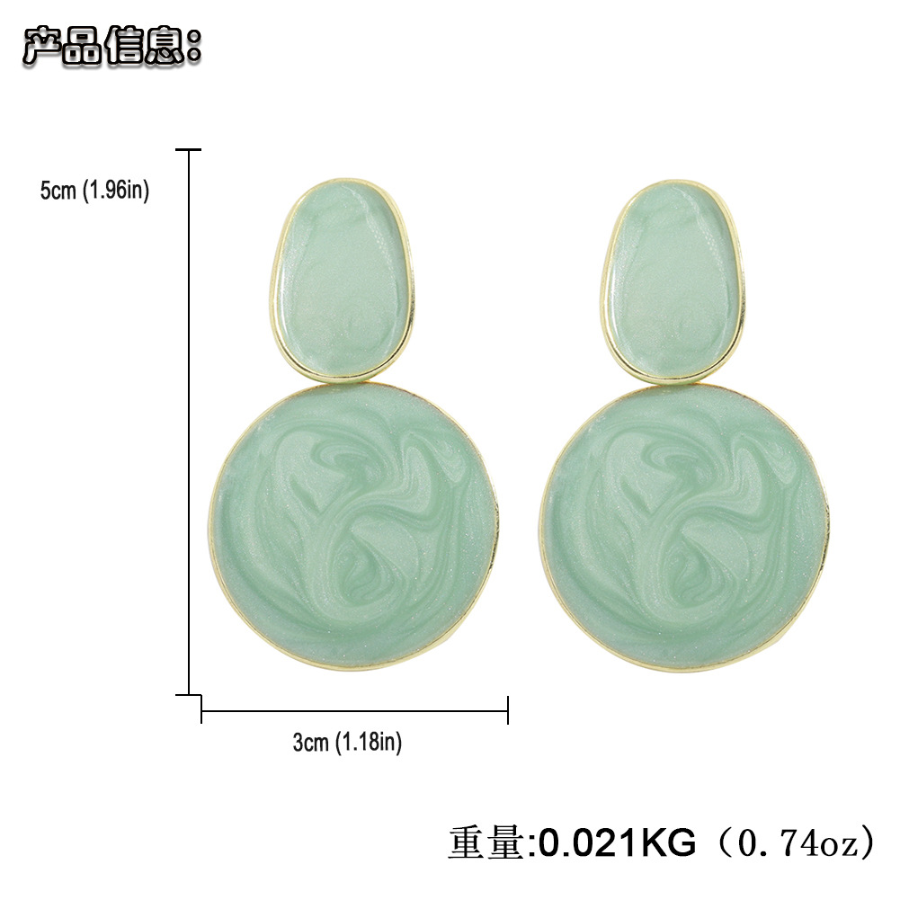 Simple Retro Round Alloy Inlaid Resin Earrings display picture 1