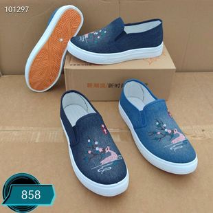 Autumn New Old Beijing cloth shoes single piece flying woven women's casual single shoes soft bottom mother shoes stall shoes wholesale