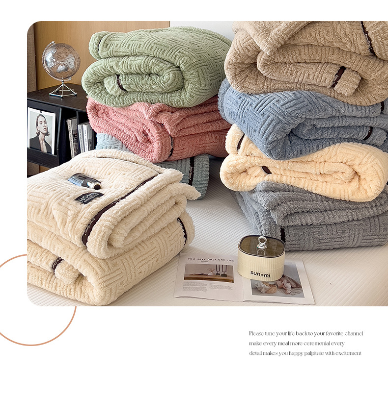 Soft Fleece Blanket For Home And Office Thickened Warm Throw_voghion.com