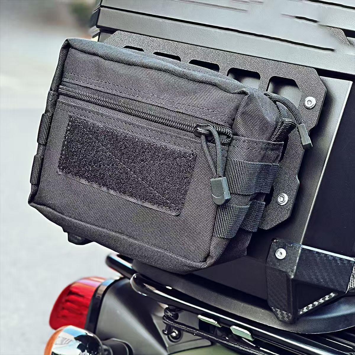 New motorcycle tail box tactical hanging board, scooter rear tail box hanging board, electric vehicle rear storage hanging board wholesale