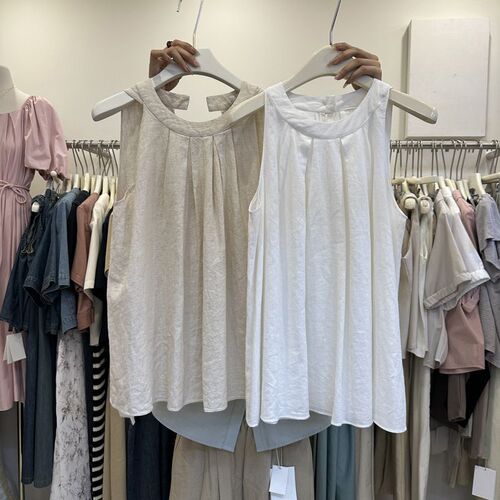 Shirt with 13 Rows, Summer 2025, Korean Style, Loose Round Neck, Pleated, Commute, Slimming, Versatile, Off-the-Shoulder Backless Top