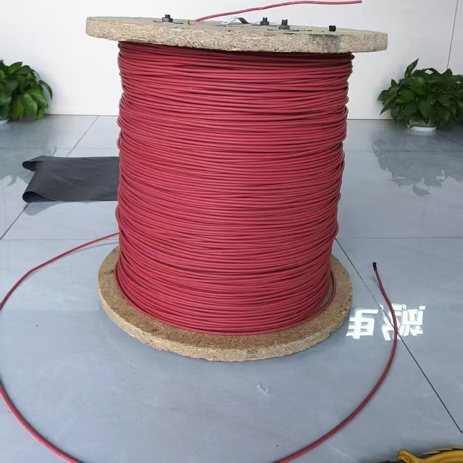 上上电缆 PV1-F太阳能光伏直流电缆 1*4平方 1*6平方