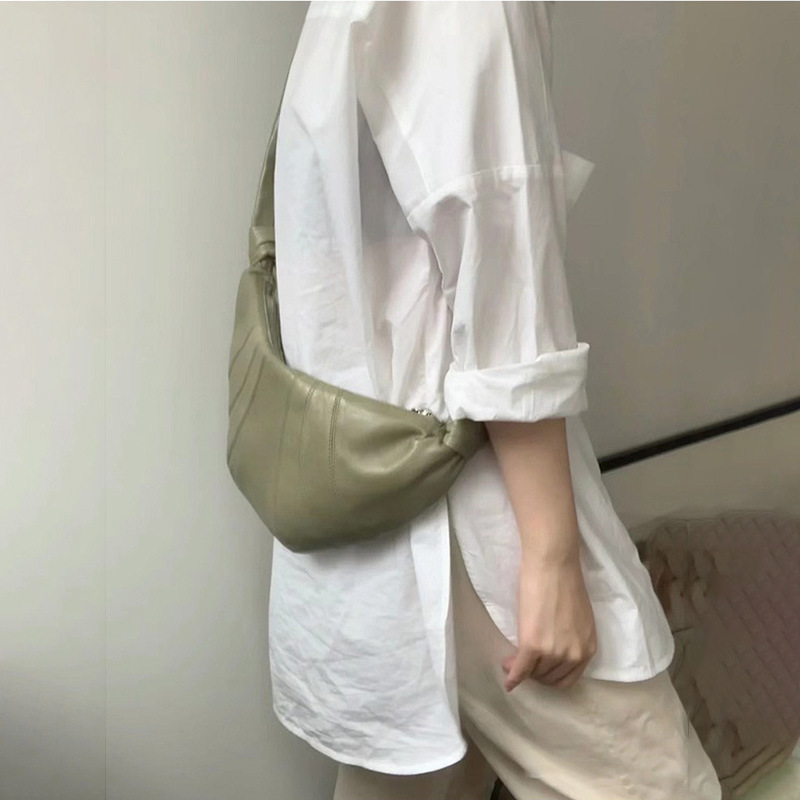 Original Napa Sheepskin Croissant Bag Crossbody Soft Lightweight Simple Knotted Genuine Leather Wide Shoulder Strap Half-Moon Bag Original Napa Sheepskin Croissant Bag Crossbody Soft Lightweight Simple Knotted Genuine Leather Wide Shoulder Strap Half-Moon Bag