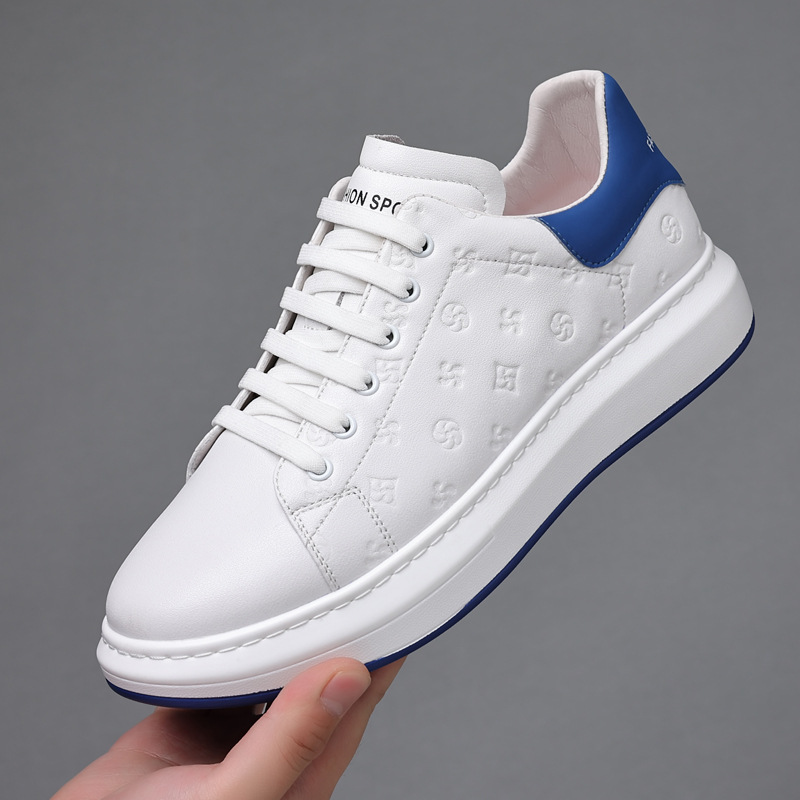Novedad de verano, zapatos blancos McQueen de primera capa de cuero de vaca para hombre, zapatos informales de cuero genuino, zapatos transpirables para hombre, zapatos planos para hombre