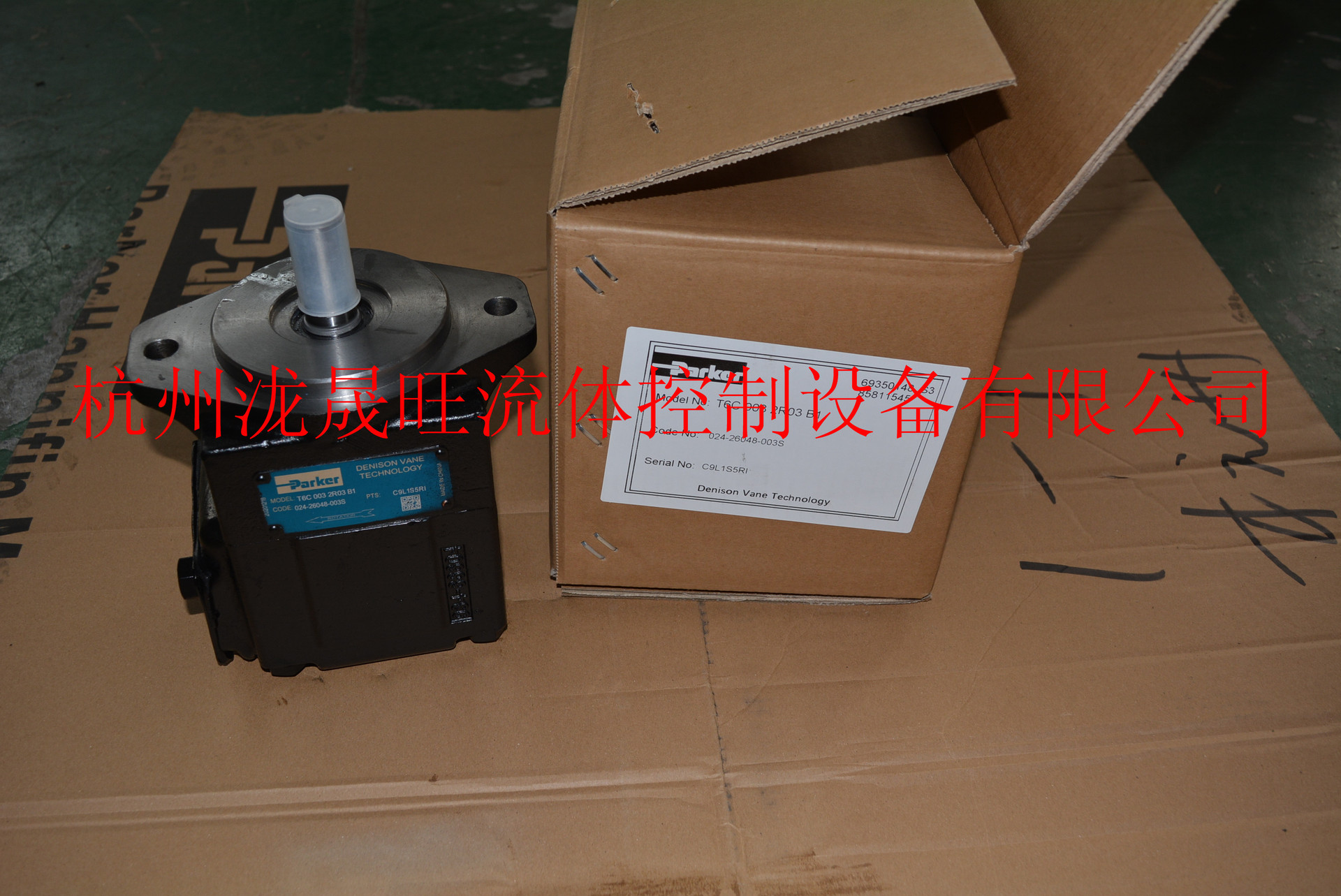 特价供应Parker(派克)高压叶片泵T6C-003-2R03-B1