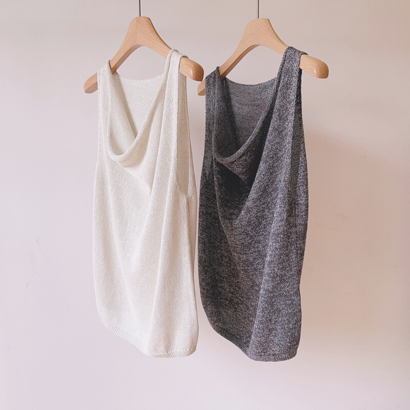 Mulberry Silk and Paper Yarn! Romantic Designer-Style Sleeveless Knit Top with a Unique Neckline, Breathable and Slimming Vest-Style Blouse Mulberry Silk and Paper Yarn! Romantic Designer-Style Sleeveless Knit Top with a Unique Neckline, Breathable and Slimming Vest-Style Blouse