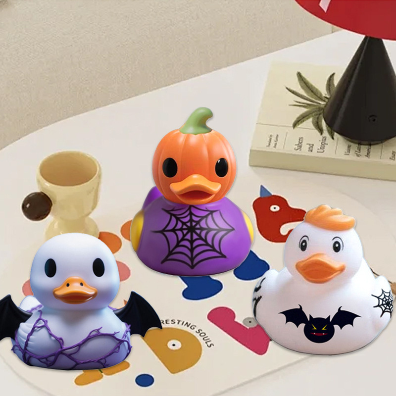 ハロウィンアヒルのおもちゃ、お風呂や水遊び、小さな黄色いアヒル、ピンチと音、遊園地のビニールアヒルメーカー卸売|undefined