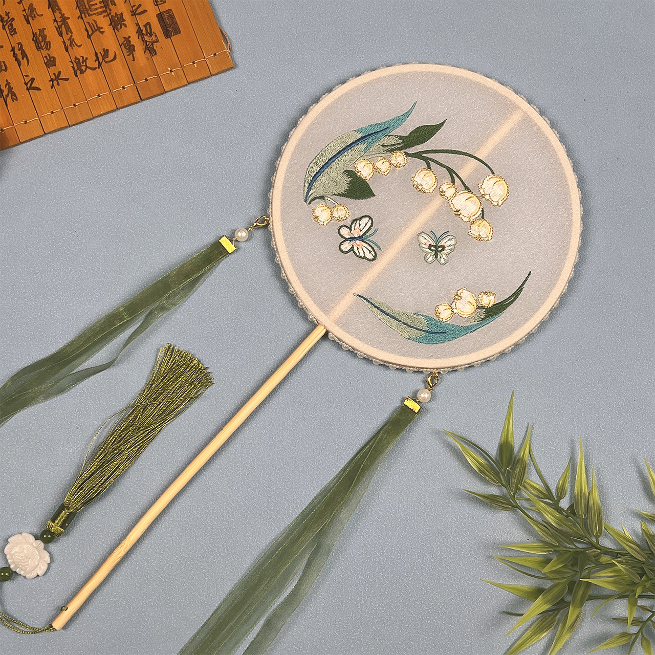 은방울꽃-원형-중간