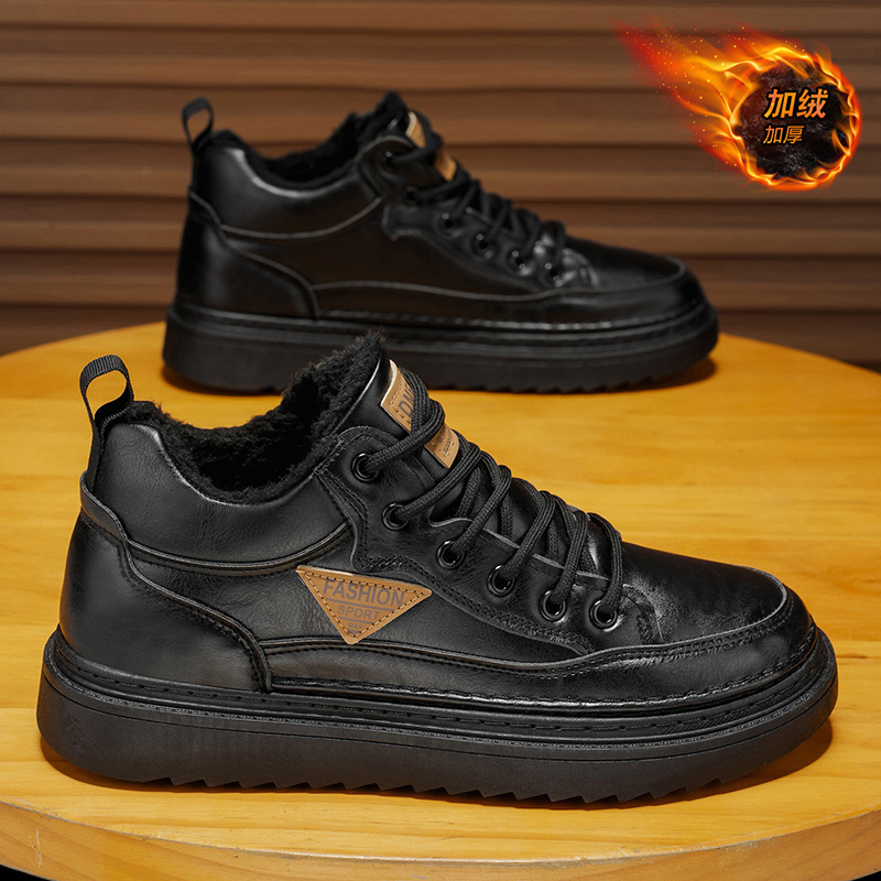 Zapatos masculinos en invierno con terciopelo para mantener el calor botas Martin ropa de trabajo masculina tendencia de zapatos de cuero 100 zapatos de algodón casual botas cortas zapatos de moda image 1