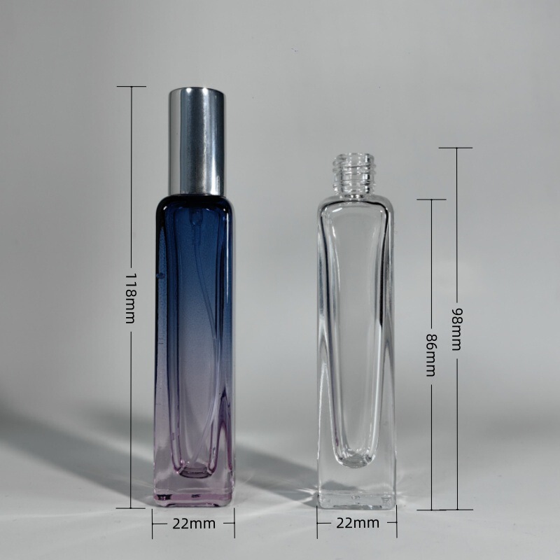 グラデーションスクエア香水ボトル 10ml15ml ハイエンドポータブルプレススプレーボトル香水スプレー化粧品ボトル|undefined