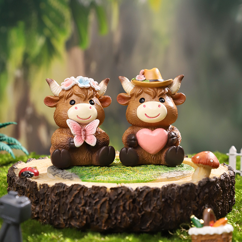 Comercio exterior transfronterizo Highland Niu Dibujos animados Jardinería de resina Decoración de paisaje Decoración de jardín Escenografía Scottish Vaca