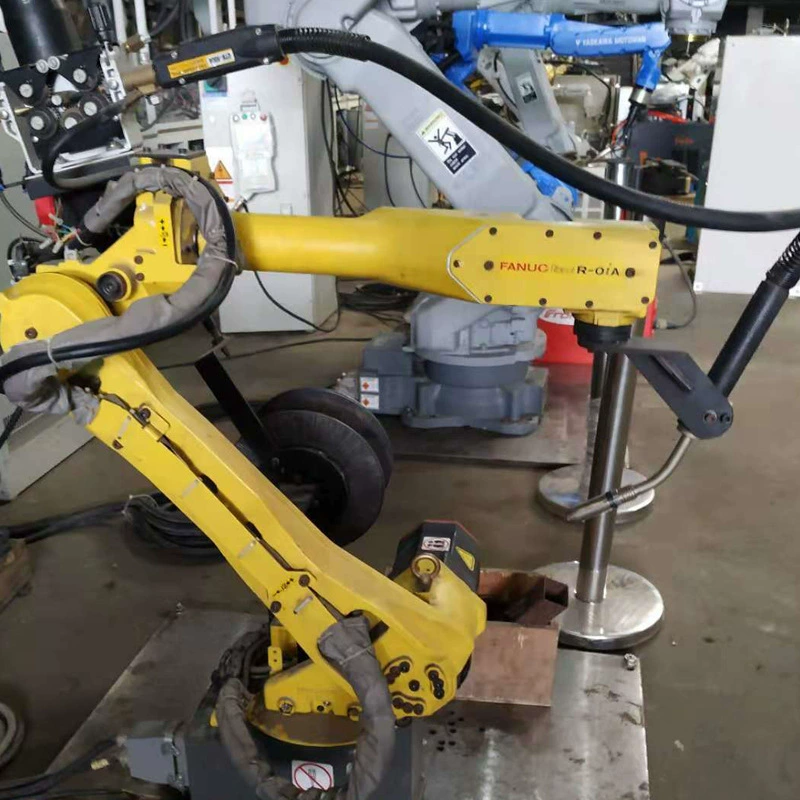 Сучжоу использовал сварочного робота FANUC fanaco R-0iB Лазерная Сварка точка аргонно-дуговой сварки две экранированные сварочные механические руки