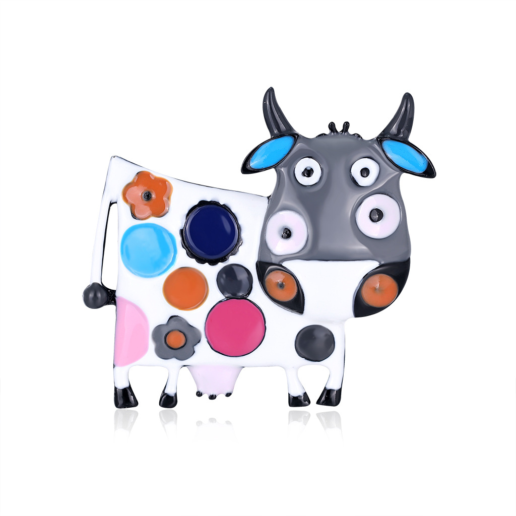 新款动物生肖卡通奶牛胸针合金滴油可爱服饰配件胸花别针厂家现货