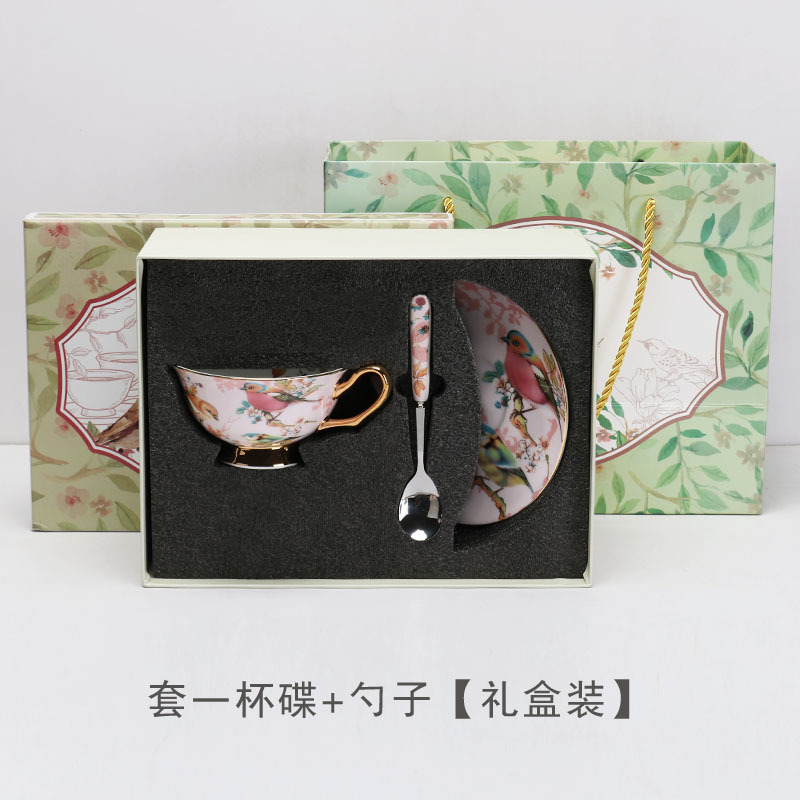 Exquisito hueso China taza de café y platillo de alta gama británica juego de té de la tarde traje de inauguración de la casa novias mano caja de regalo