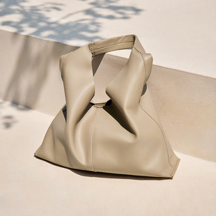 Capacious leather one-shoulder bag, shoulder bag, genuine leather